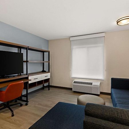 Everhome Suites El Paso Airport Near Fort Bliss Loma Terrace Eksteriør billede