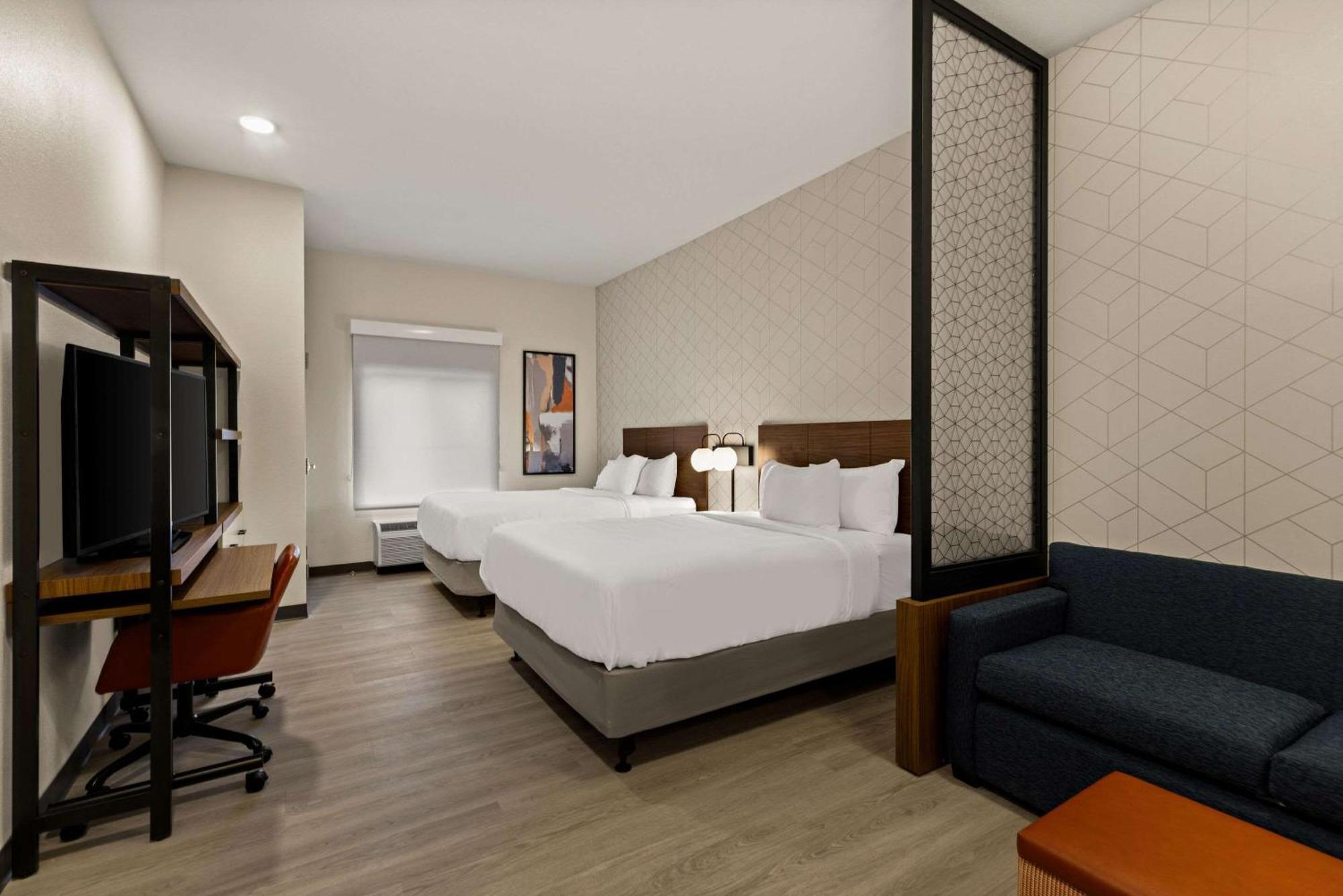 Everhome Suites El Paso Airport Near Fort Bliss Loma Terrace Eksteriør billede