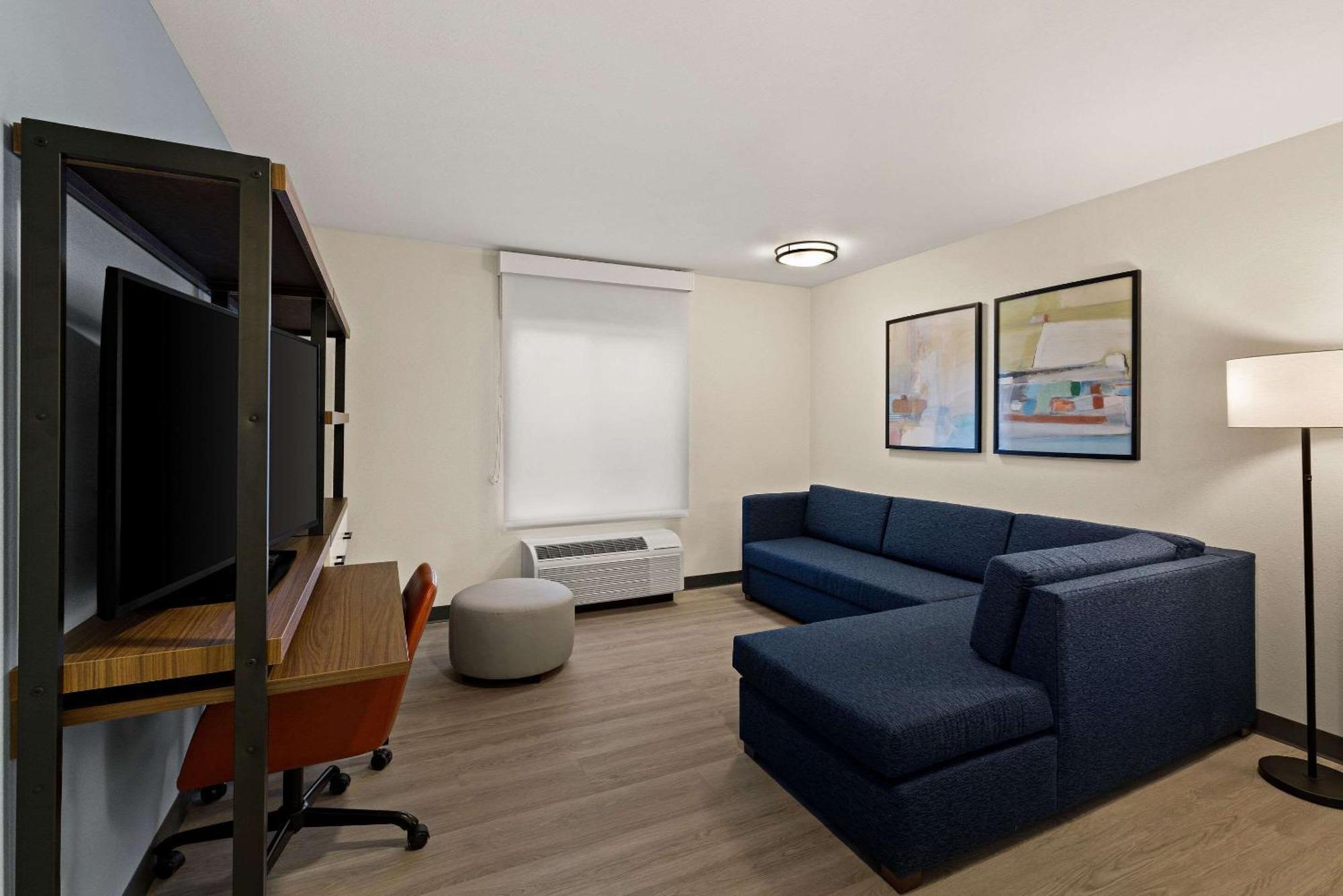 Everhome Suites El Paso Airport Near Fort Bliss Loma Terrace Eksteriør billede